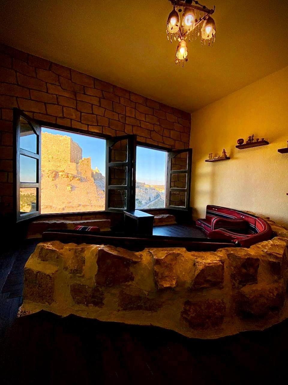 Mountain View House Appartement Karak Buitenkant foto